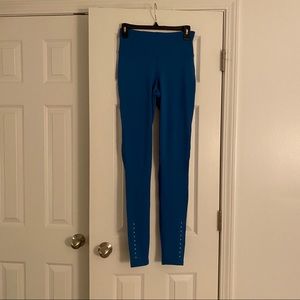 Blue athletic leggings